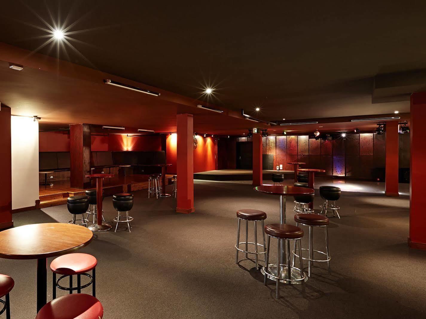 华尔兹玛蒂尔达睡帽酒店 斯普林韦尔 外观 照片